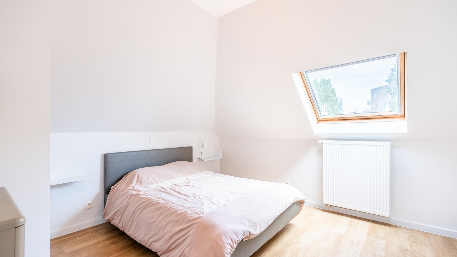 Au Coin-Chambre