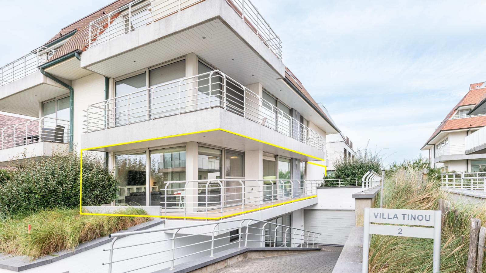 Tinou Gelijkvloers-Buitenkant zomer