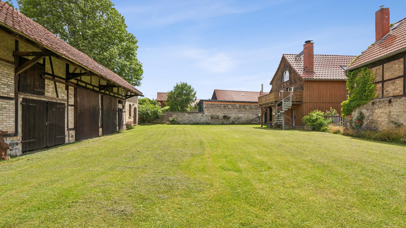 Im Bodetal I - Garten Sommer