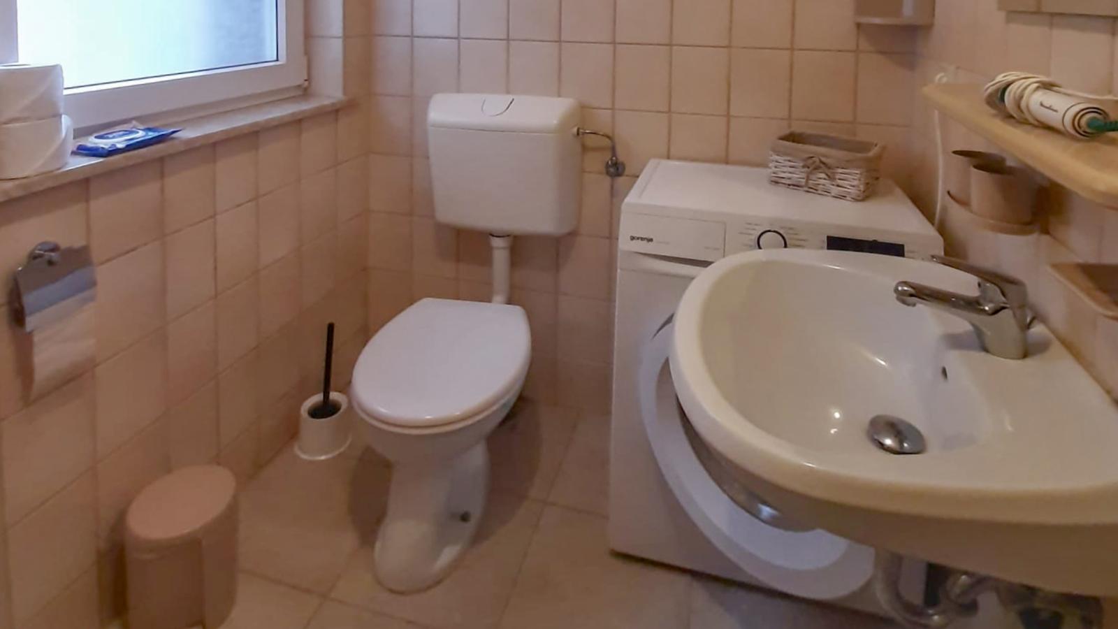 Im Bodetal II-Badkamer