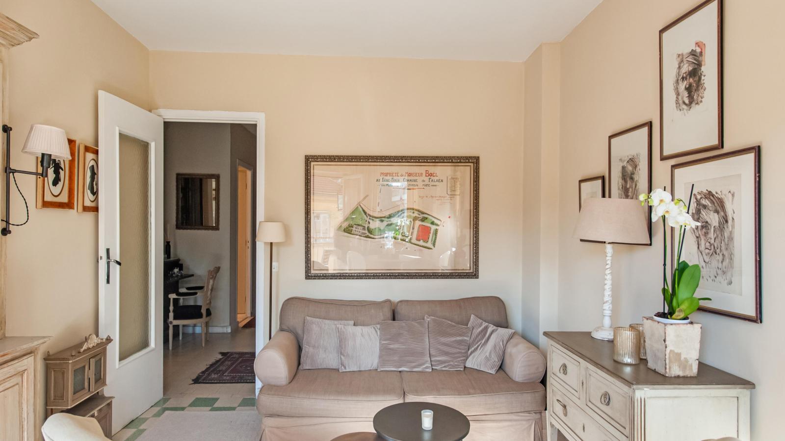 Chez Gabrielle-Woonkamer