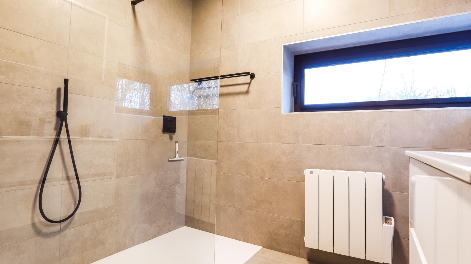 Durbuy Bato-Badkamer