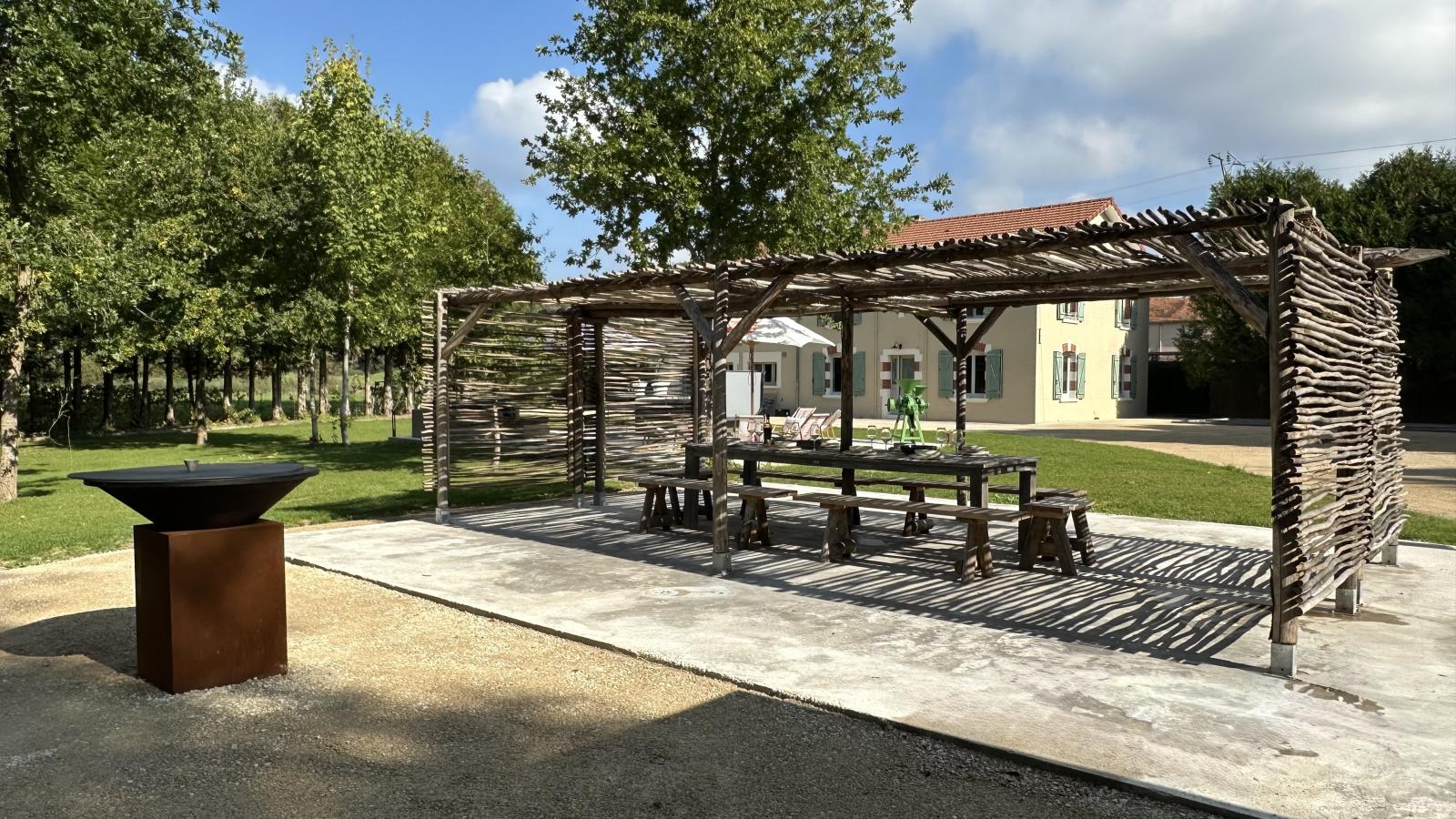 Le Moulin de Lachalade-Terrasse/Balkon