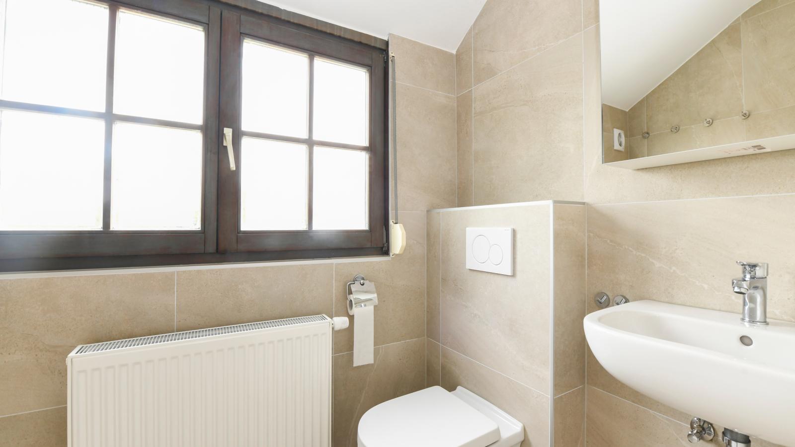 Floribert-Bathroom
