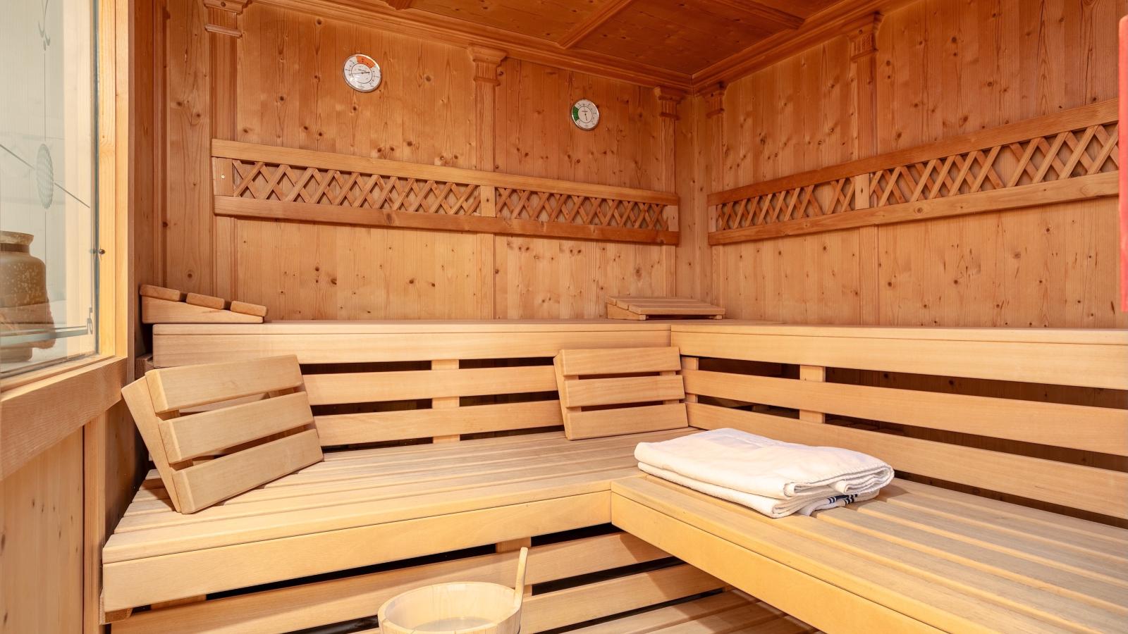 Landhaus Marchfeld Top 4  Top 5-Sauna