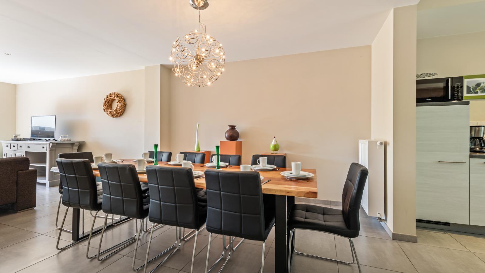 Le Weekend - Eetkamer