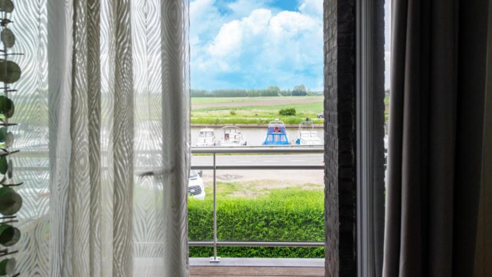 Nieuwendamme 40C - Aussicht Sommer