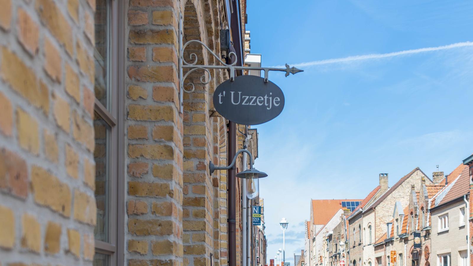Tuzzetje - Buitenkant zomer