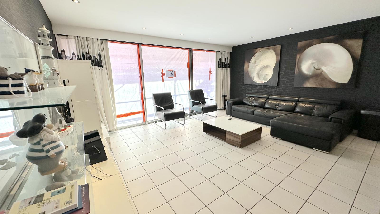 Mosselbank-Woonkamer