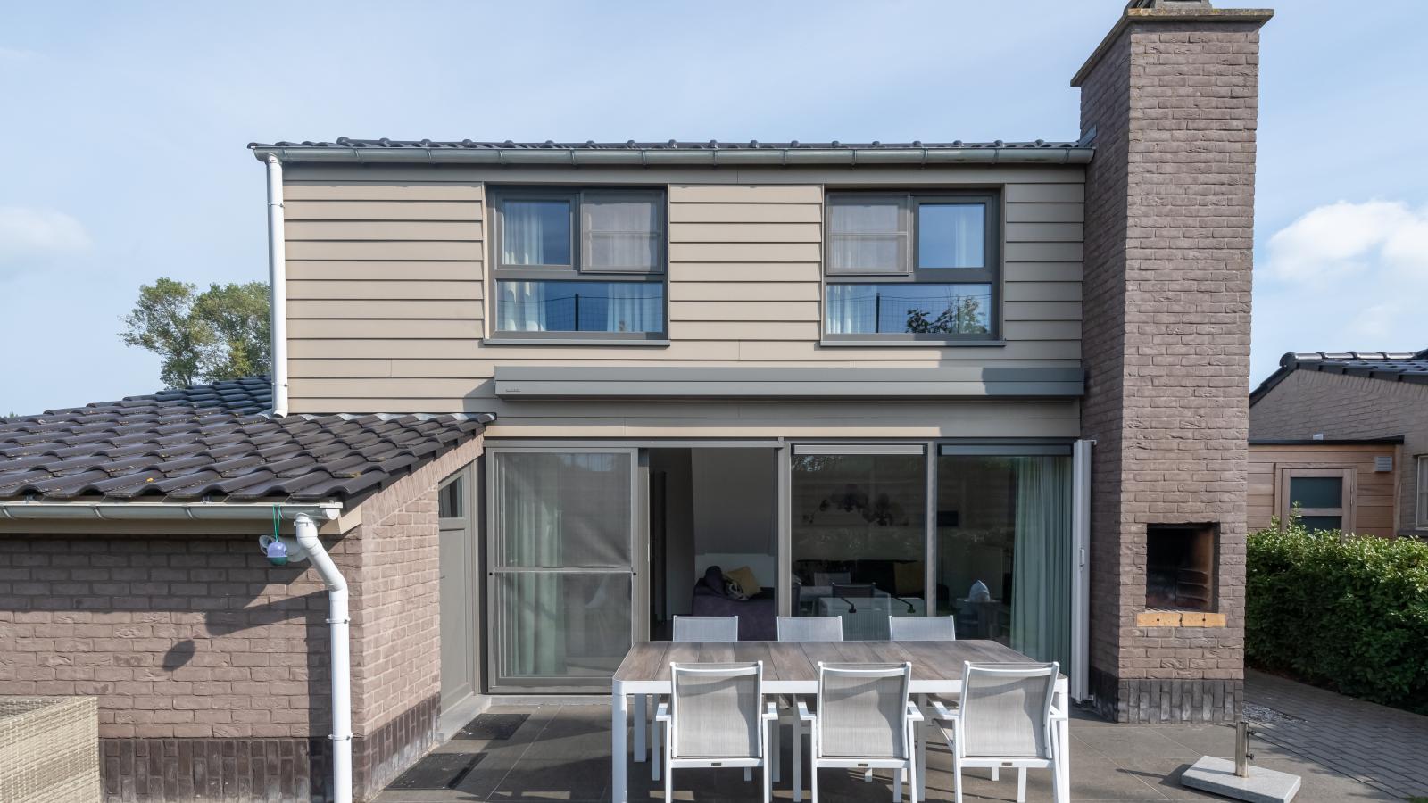 Zee en Polder H138-Buitenkant zomer