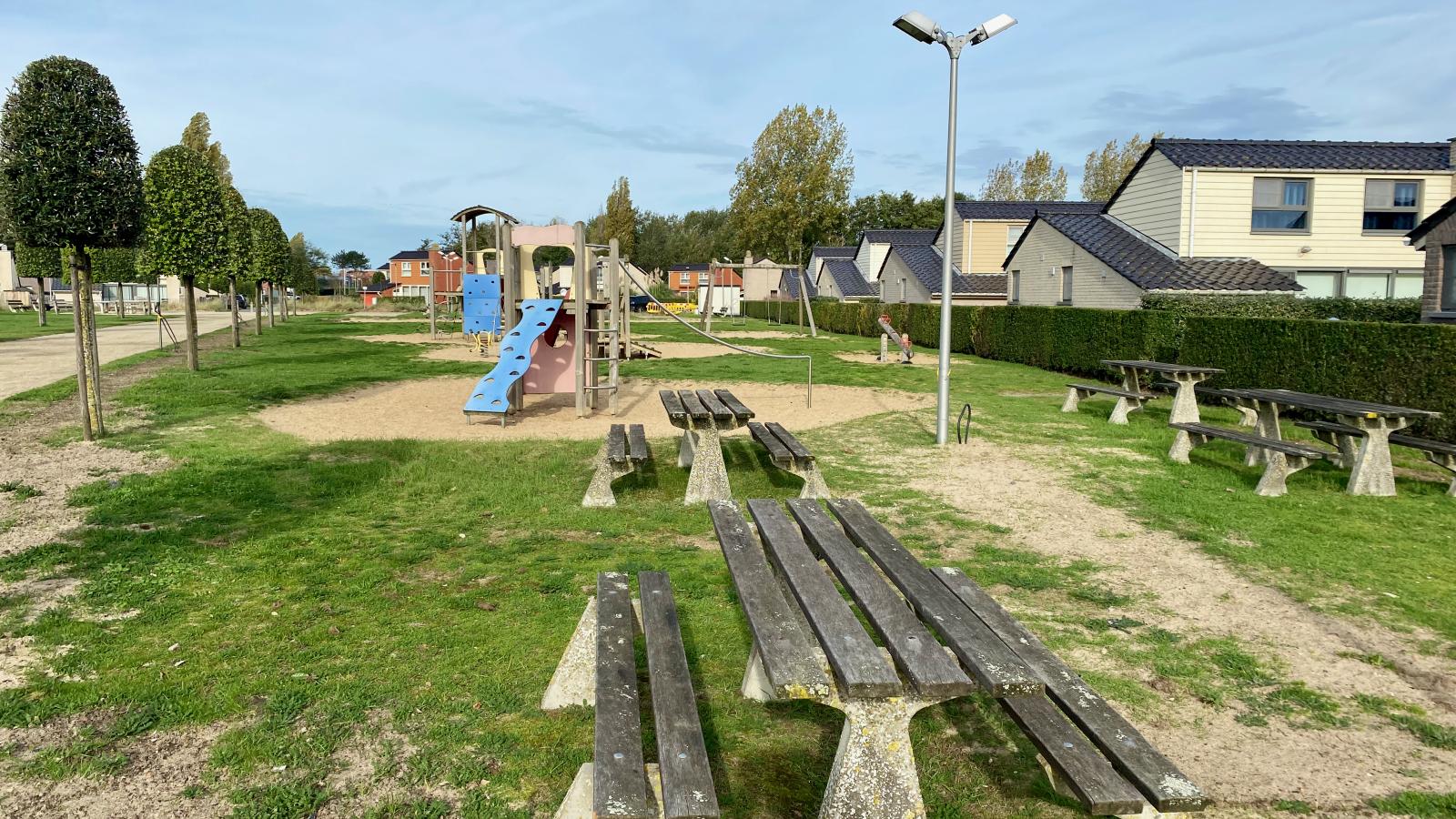Zee en Polder H138-Parkfaciliteiten