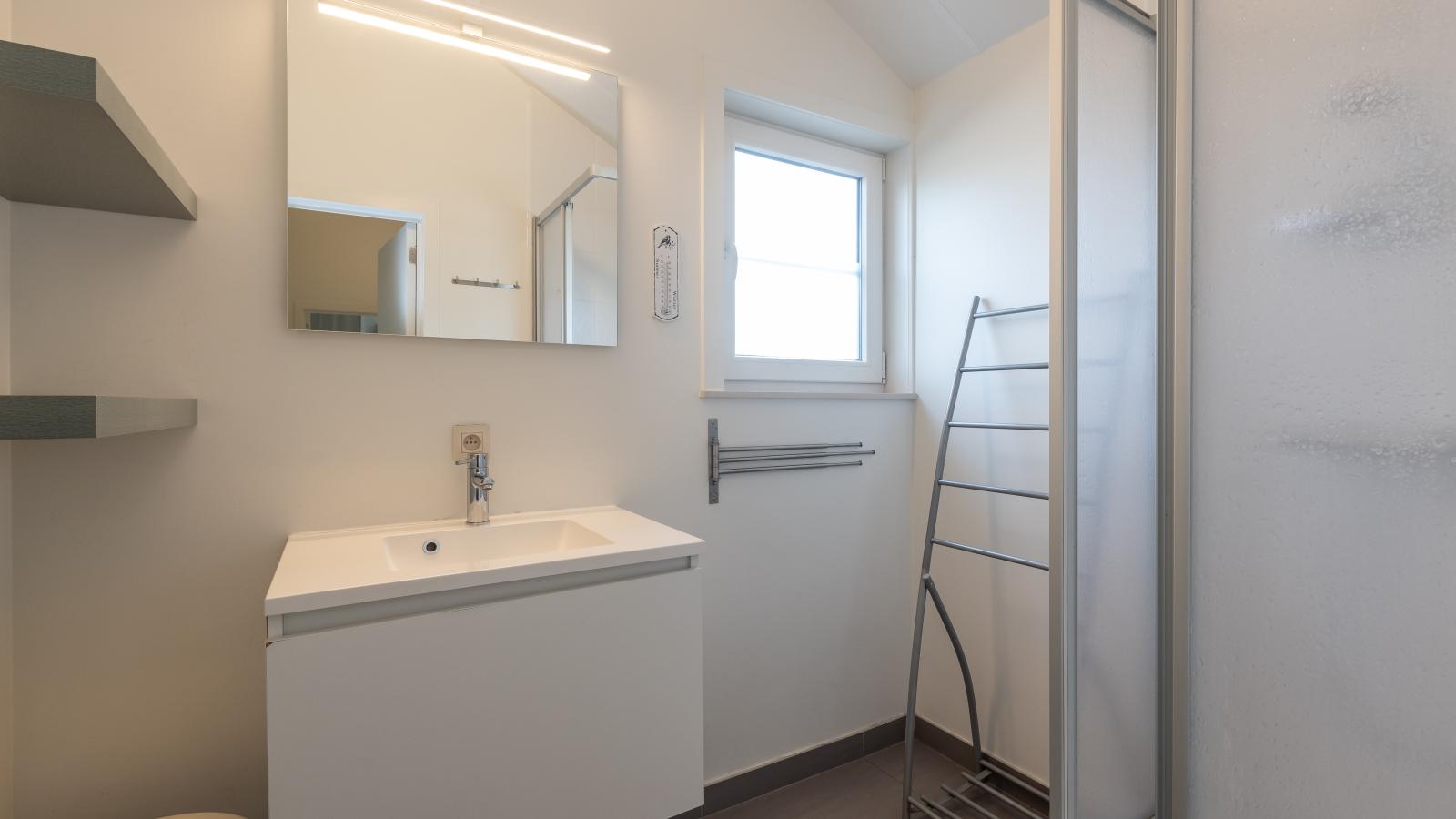 Zee en Polder H138-Badkamer