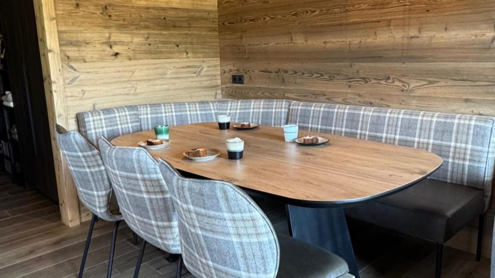 Grebenzen lodge Alpenklang 64A - Eetkamer