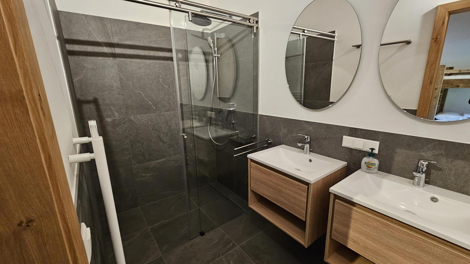 Grebenzen Stiftl 64A - Badezimmer