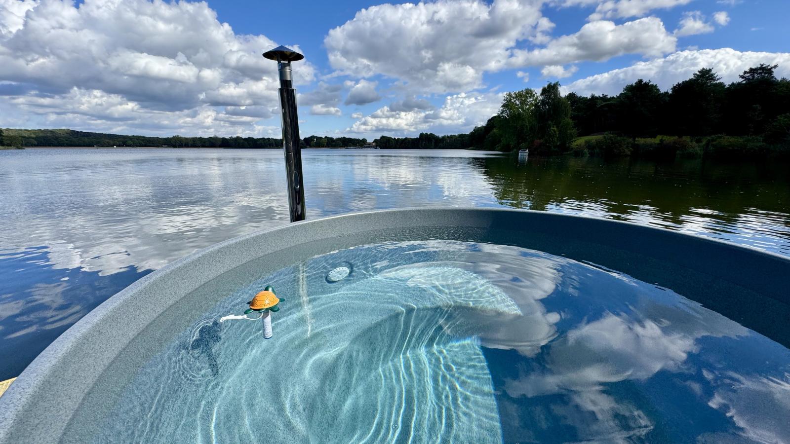 Floating in Limburg - hottub-Spa
