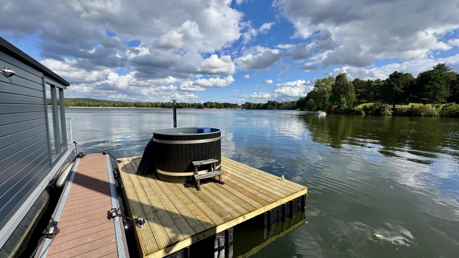 Floating in Limburg - hottub-Spa