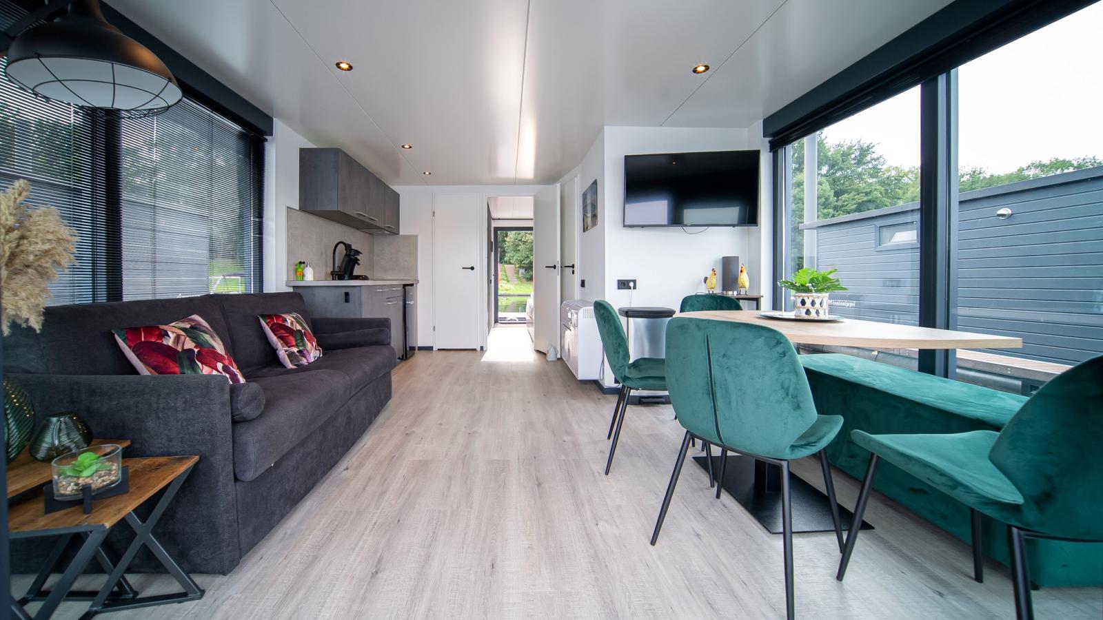 Floating in Limburg - hottub-Salon