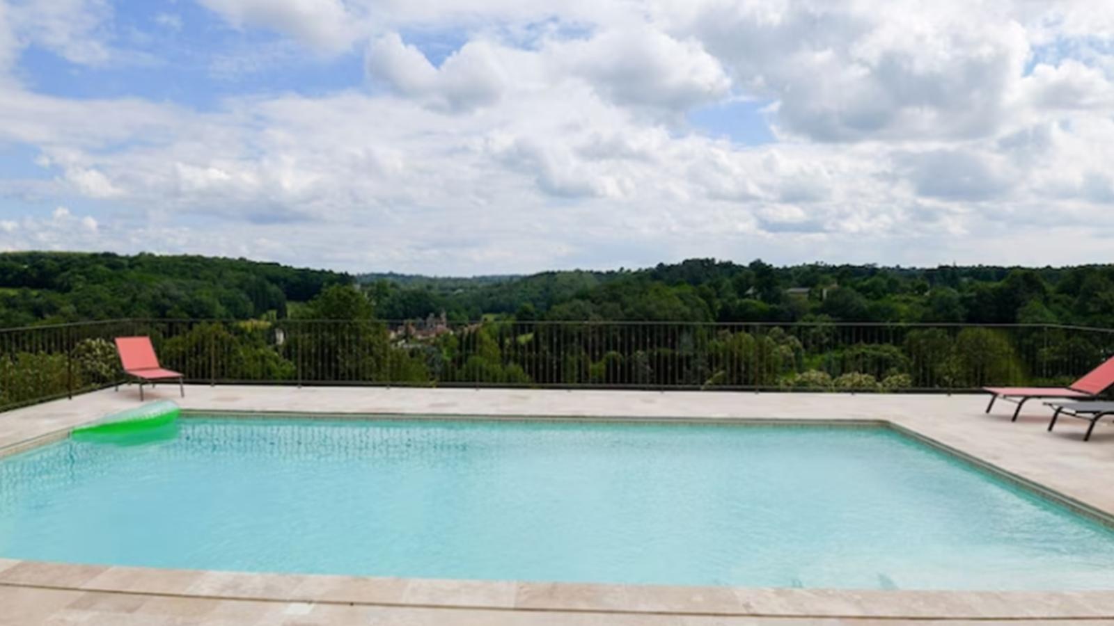 Gite Constantin-Piscine