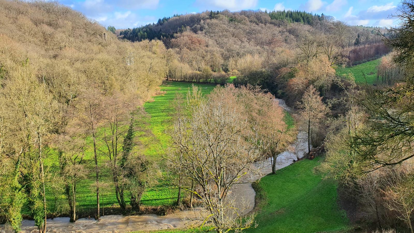 Gite de Montaigle-Areas within 1km in summer