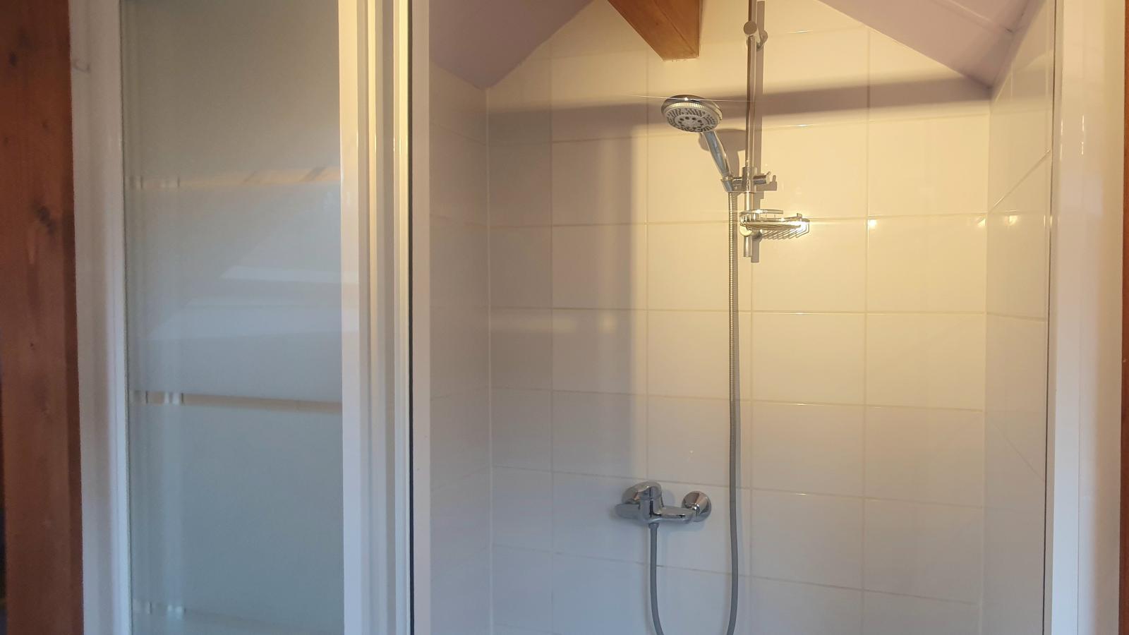 Gite de Montaigle-Bathroom