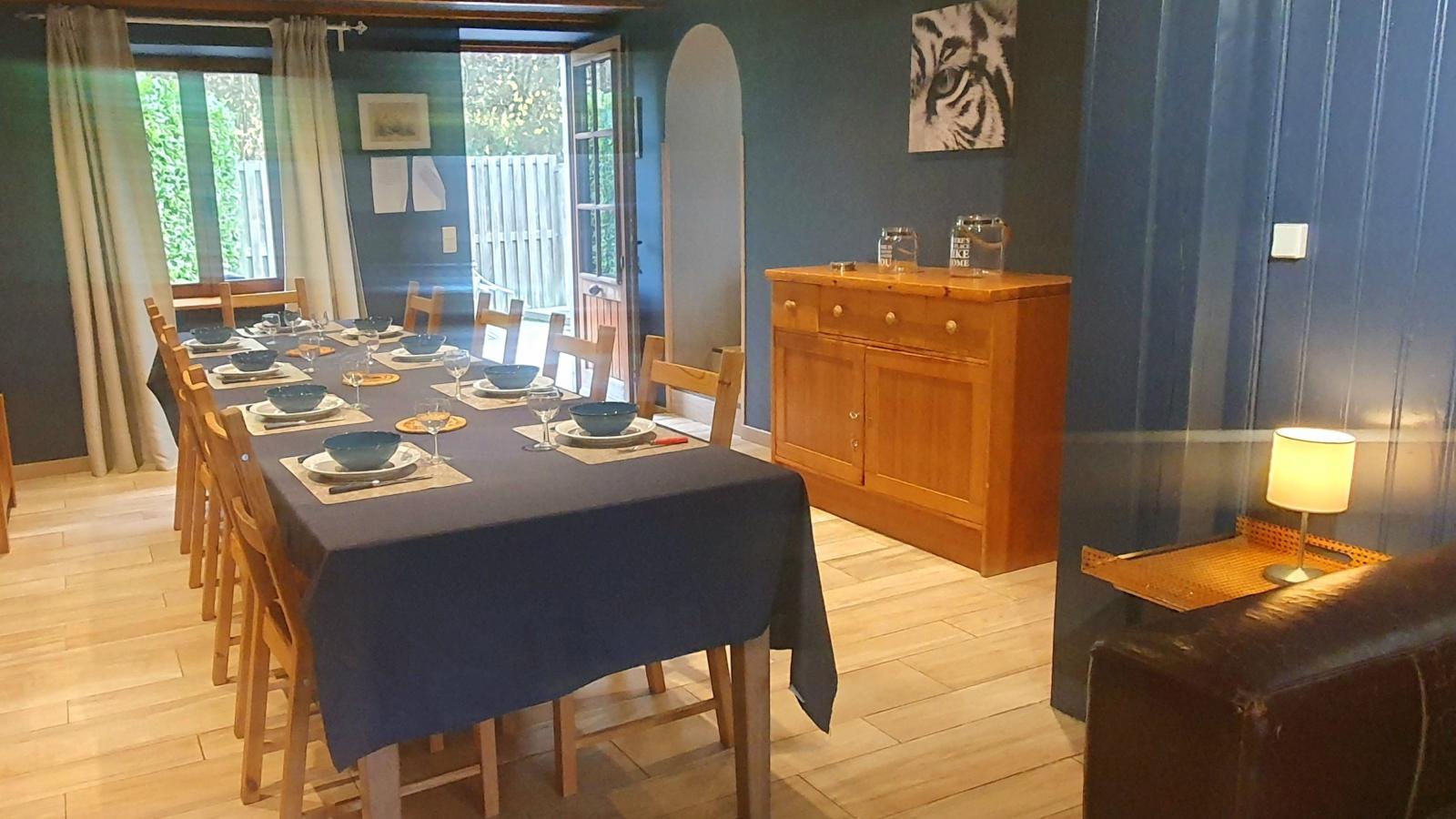 Gite de Montaigle-Dining room