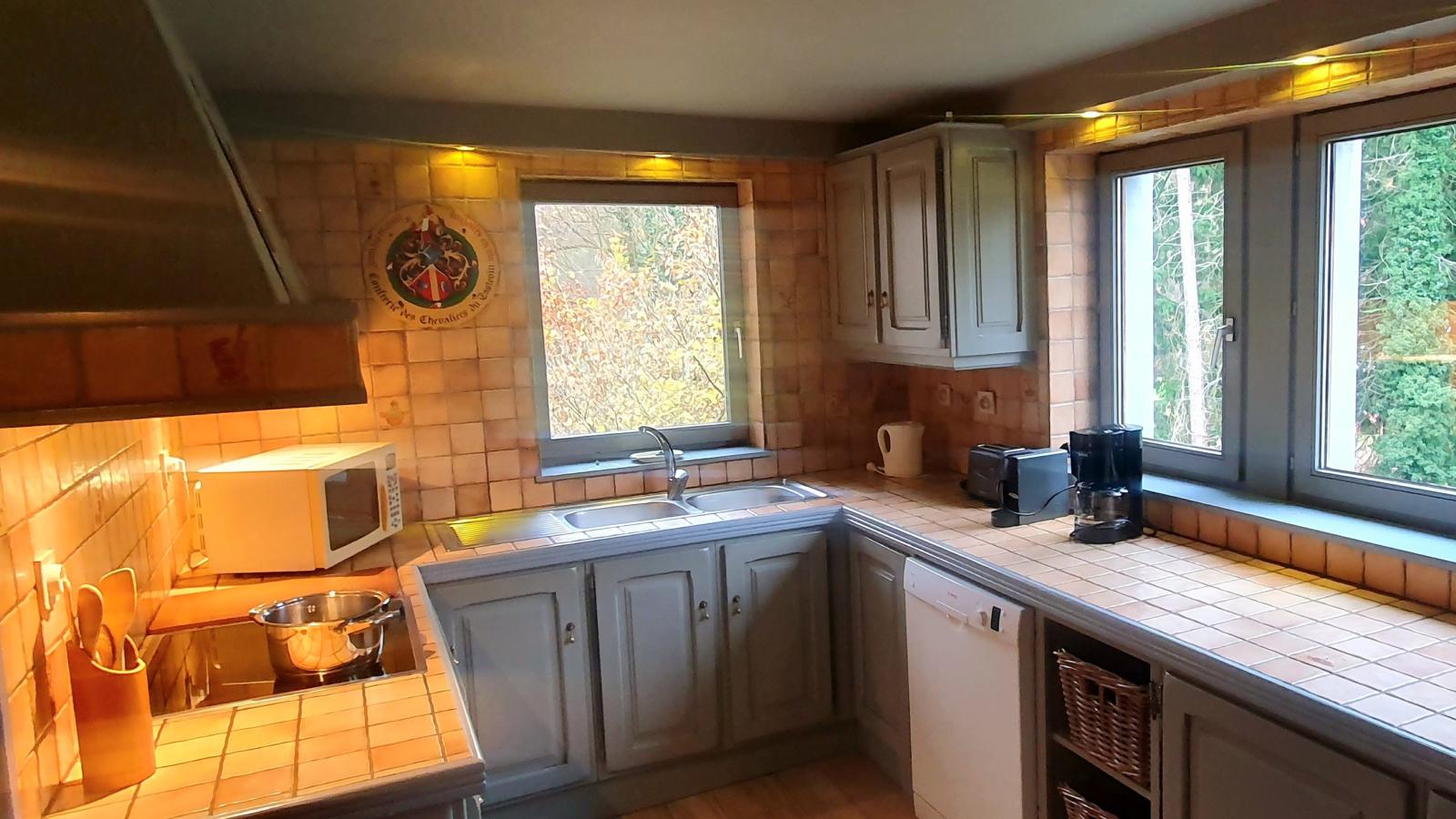 Gite de Montaigle-Kitchen