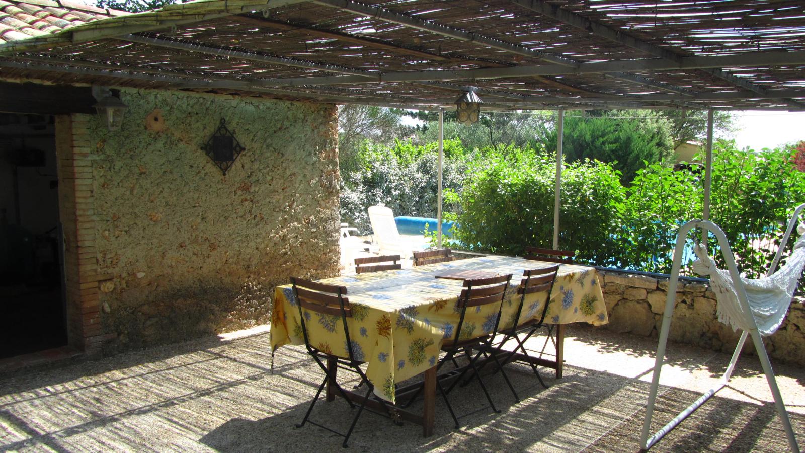 Le clos de la Tuf-Terrasse / balcon