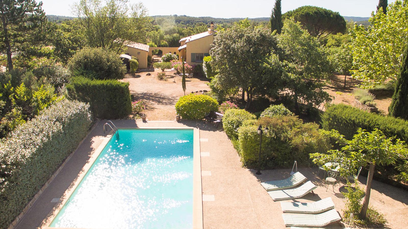 Le clos de la Tuf-Piscine