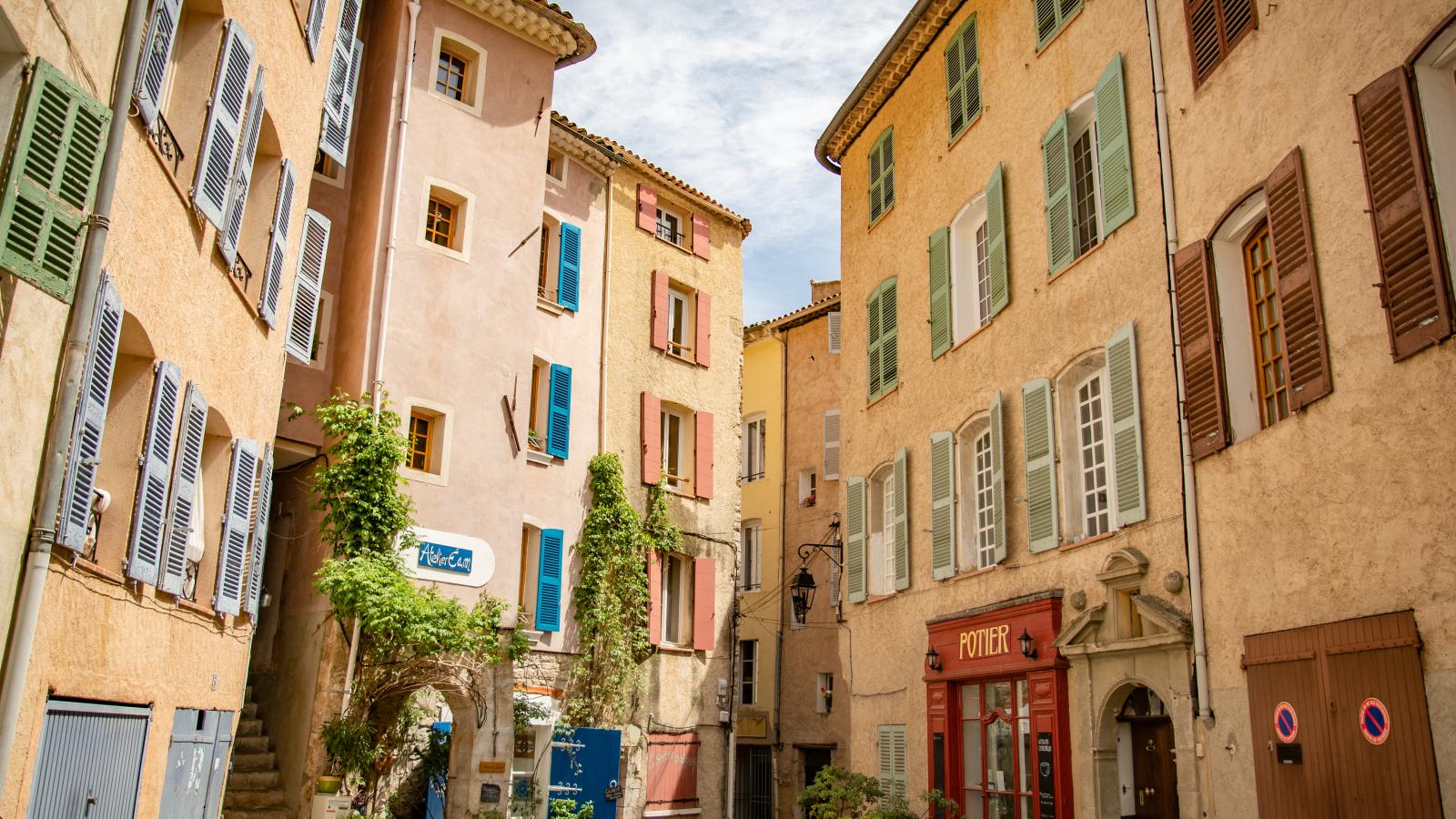 Le clos de la Tuf-Zones été à 5 km