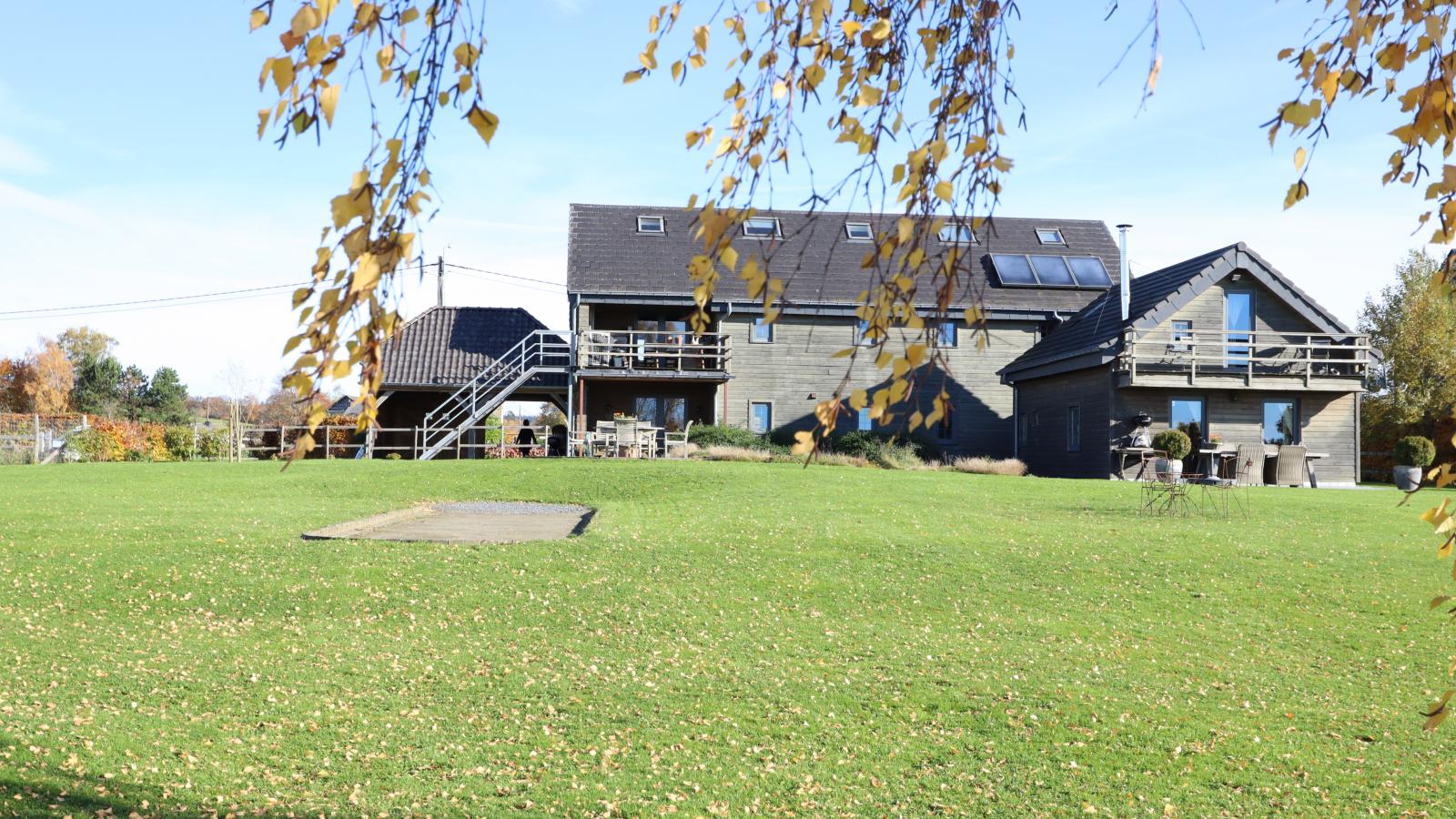 Petit Wilogne-Außenbereich Sommer