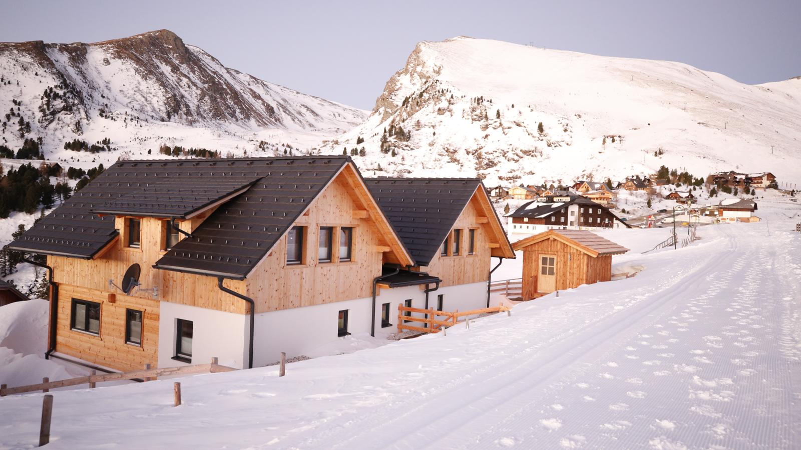 Designchalets Falkertsee-Exterieur winter