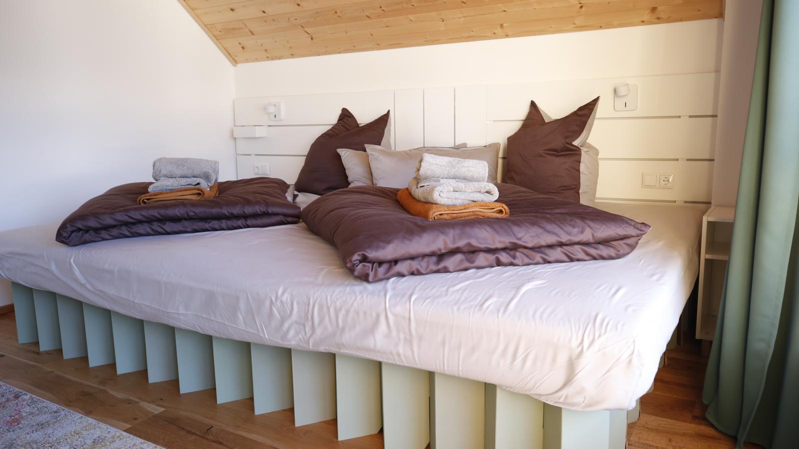 Designchalets Falkertsee-Slaapkamer