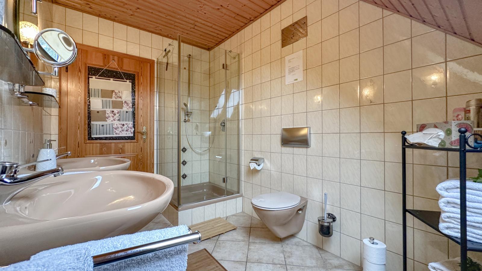 Weiherblasch II-Bathroom