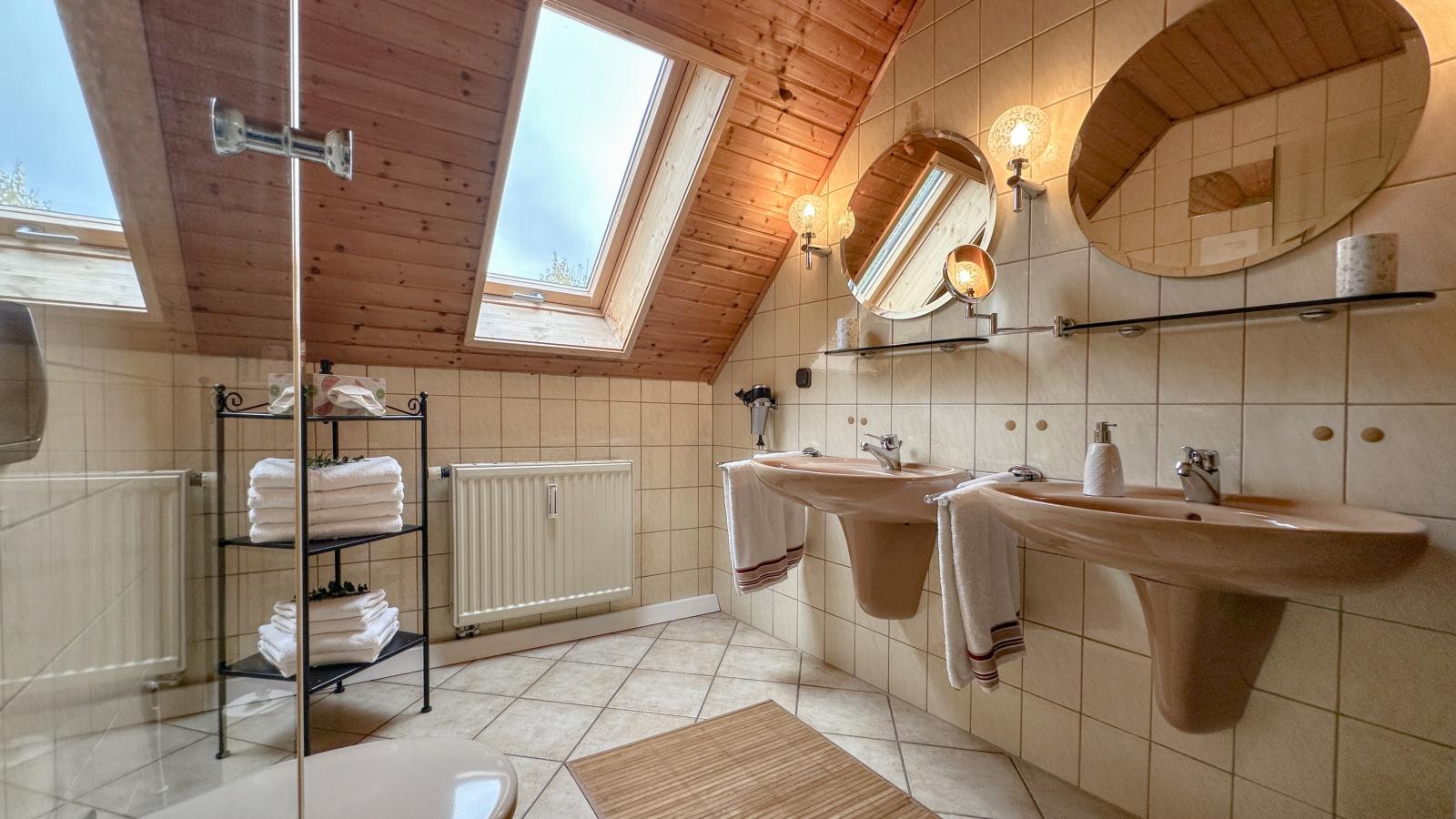 Weiherblasch II-Bathroom