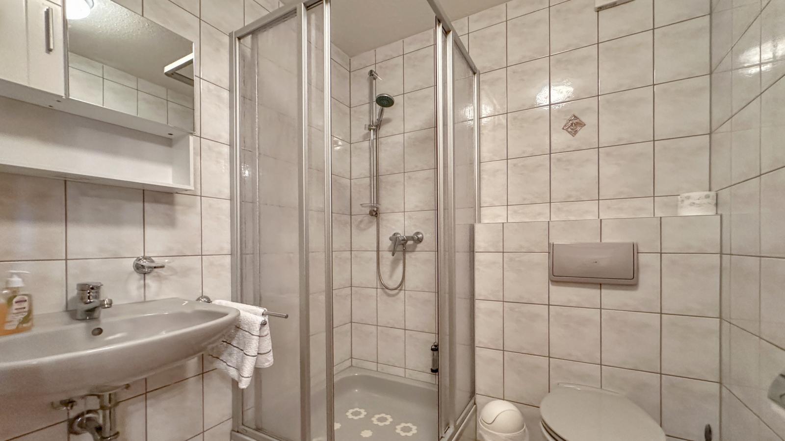 Blumenhof II-Bathroom