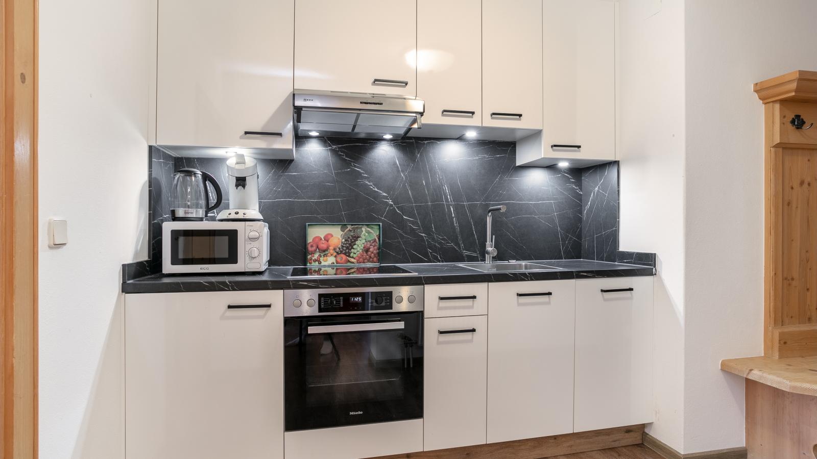 Landhaus Marchfeld Top 1  Top 2 Top 3-Kitchen