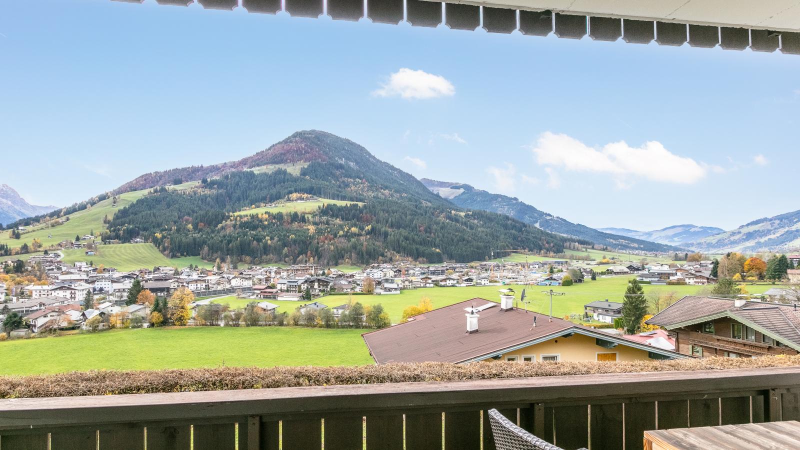 Kirchberg Panorama-Uitzicht zomer