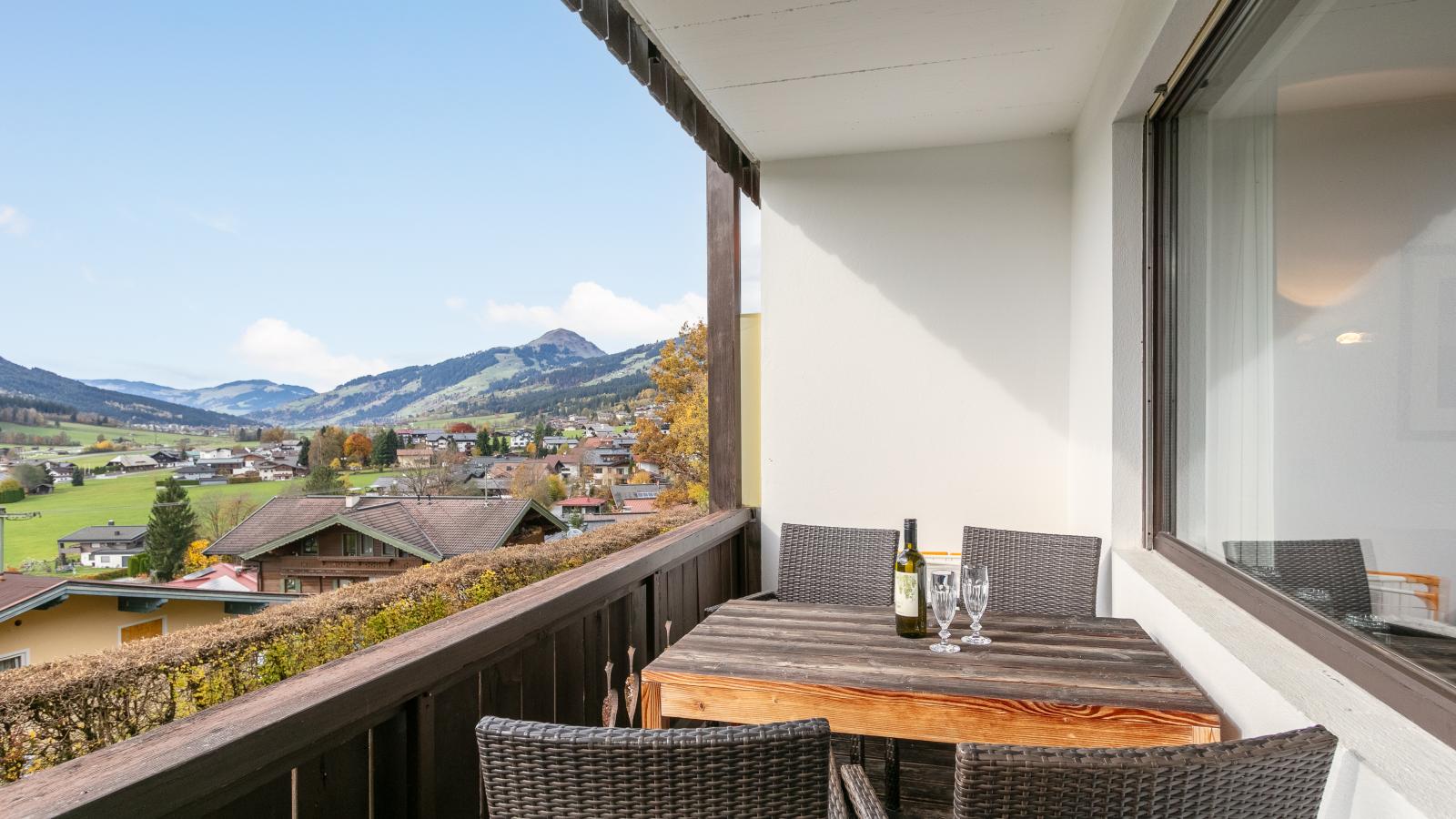 Kirchberg Panorama-Terrasbalkon