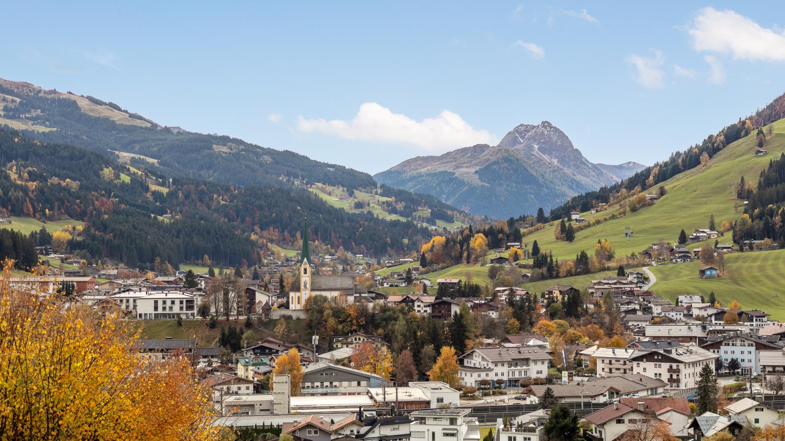 Kirchberg Panorama-Uitzicht zomer