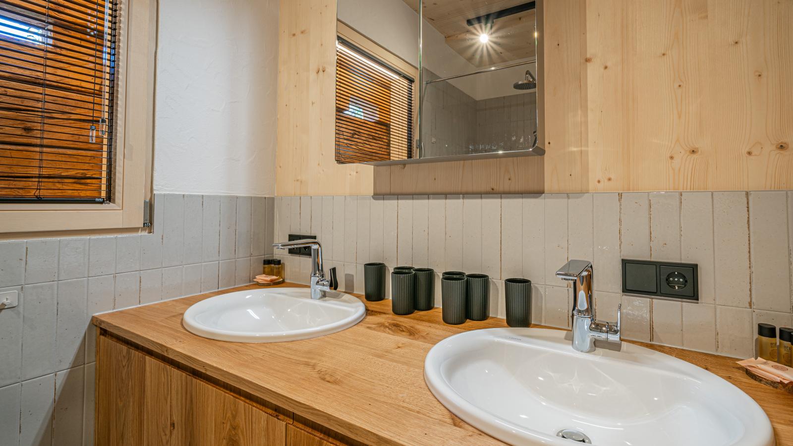 Raneburg 4 Futterhaus