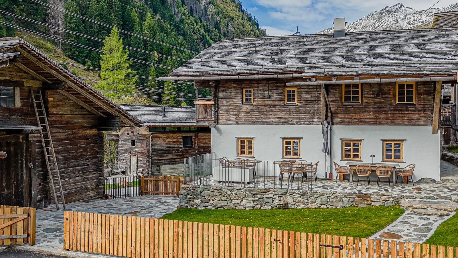 Raneburg 4 Futterhaus