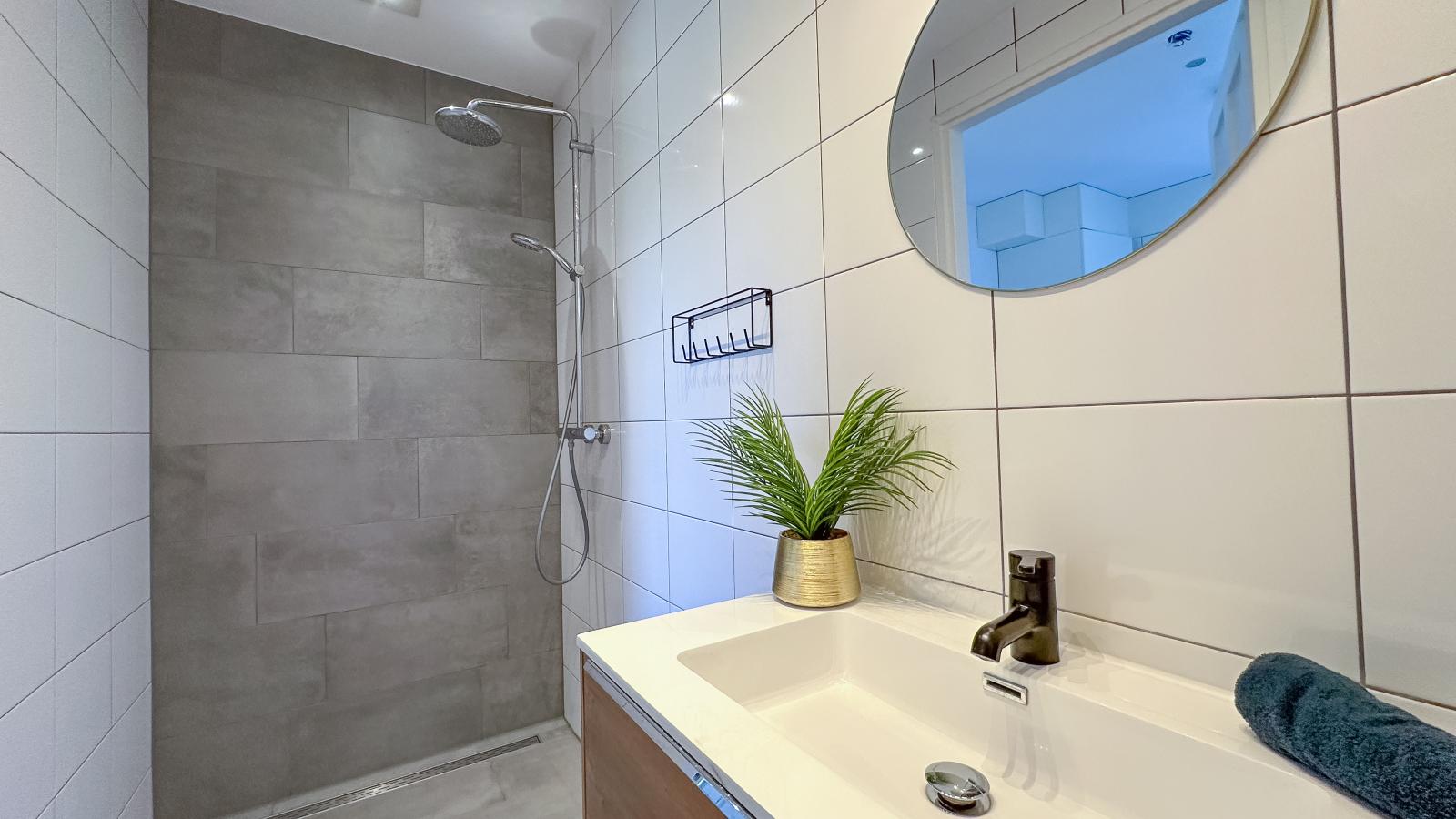 Landzicht - Badkamer