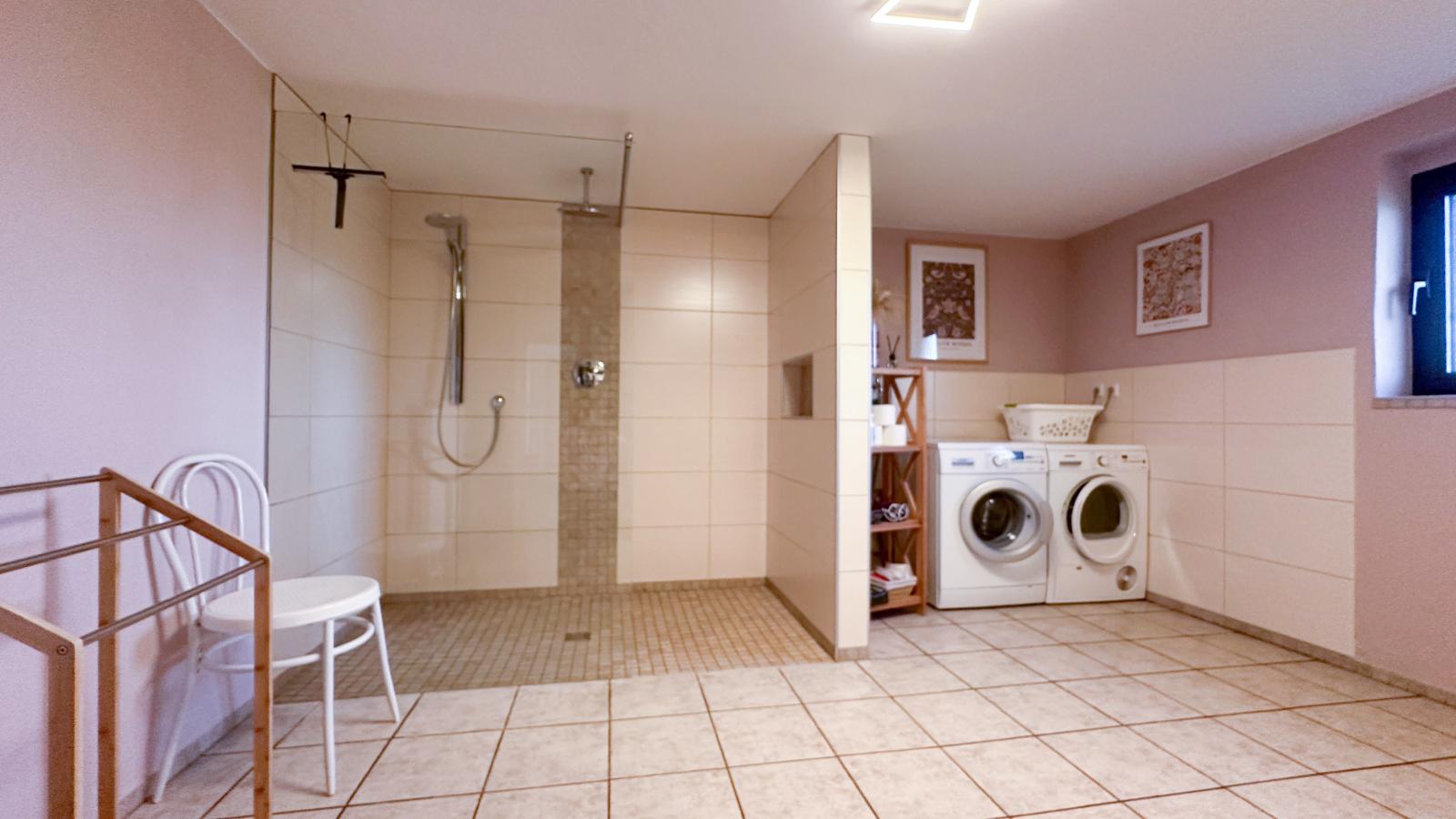 Eifelleben Kleinlangenfeld-Badkamer