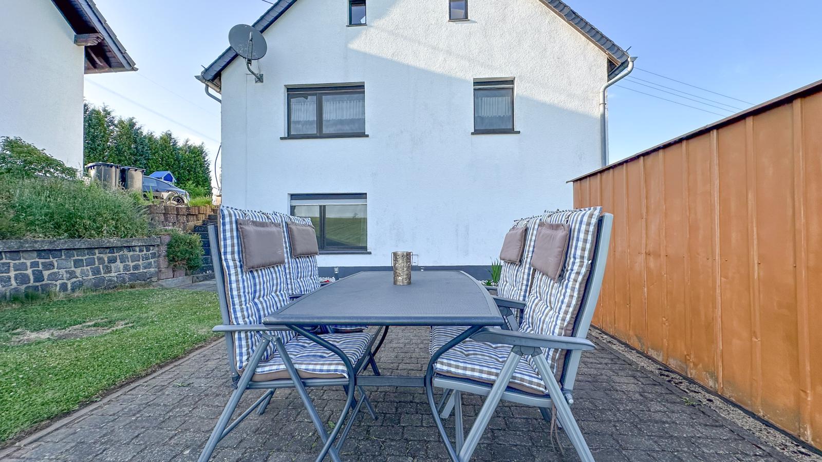 Eifelleben Kleinlangenfeld-Terrasbalkon