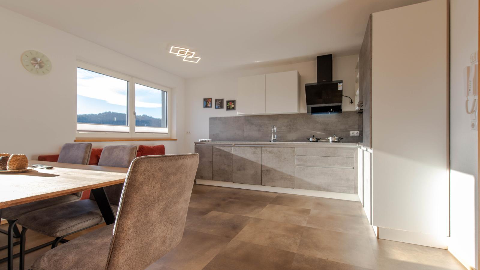 Mountain Apartment-Eetkamer