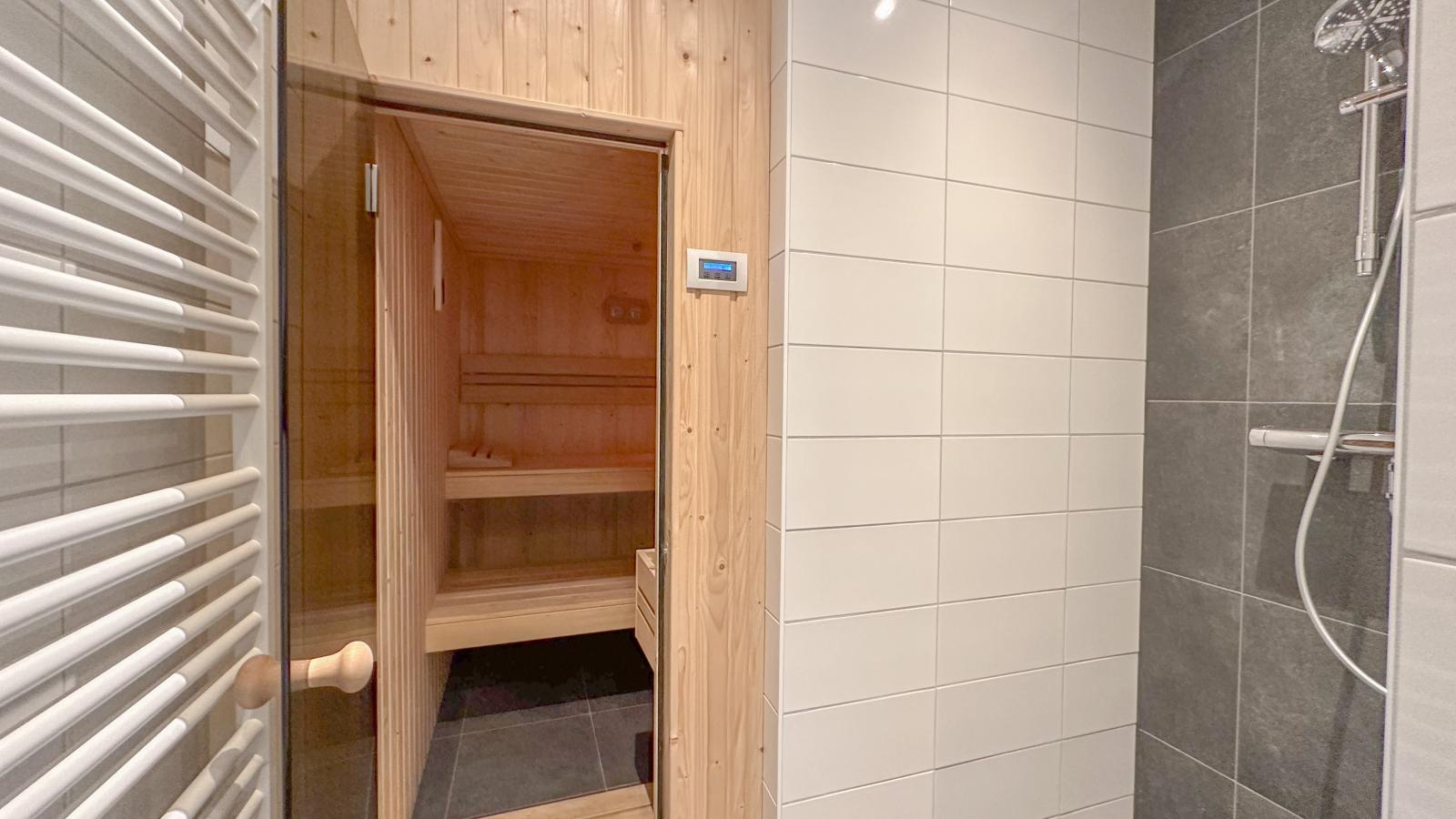 Dune Deluxe 77-Sauna