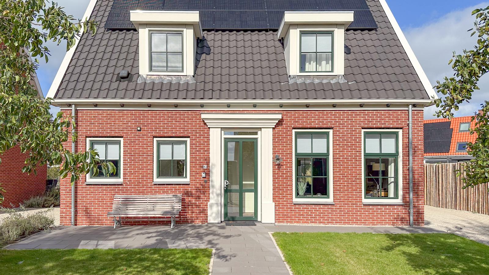 Dune Deluxe 81-Buitenkant zomer