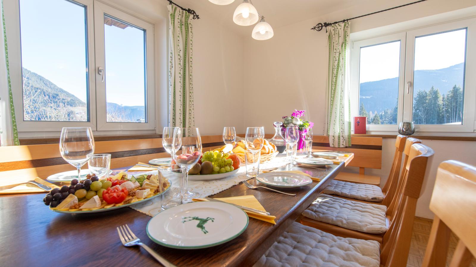 Pehambauer S-Eetkamer