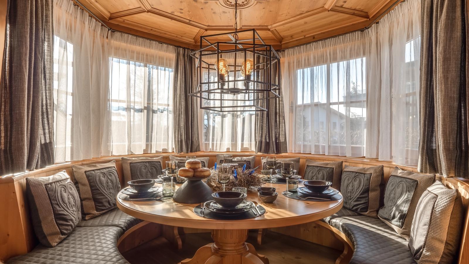 Kitzlodge S-Esszimmer