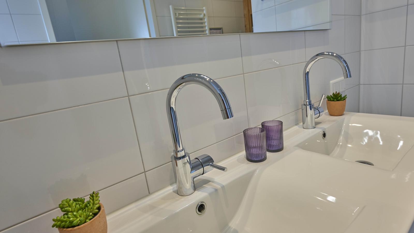 SeaLuxe Suite 27i-Badkamer